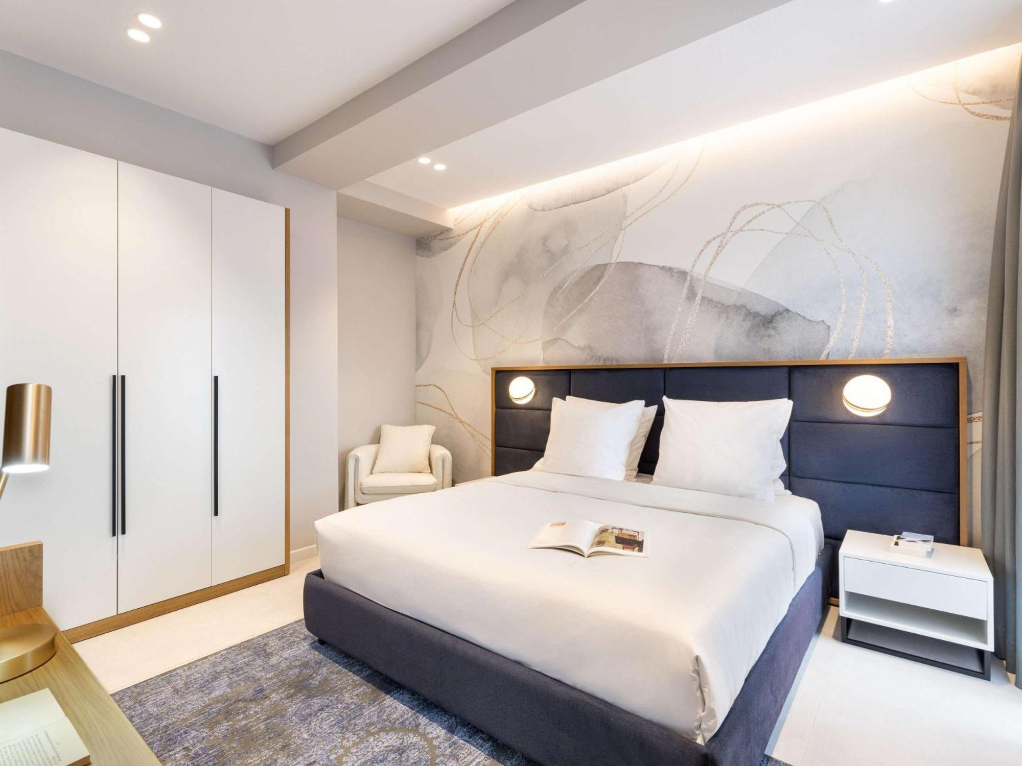 Mercure Tiranë Luaran gambar