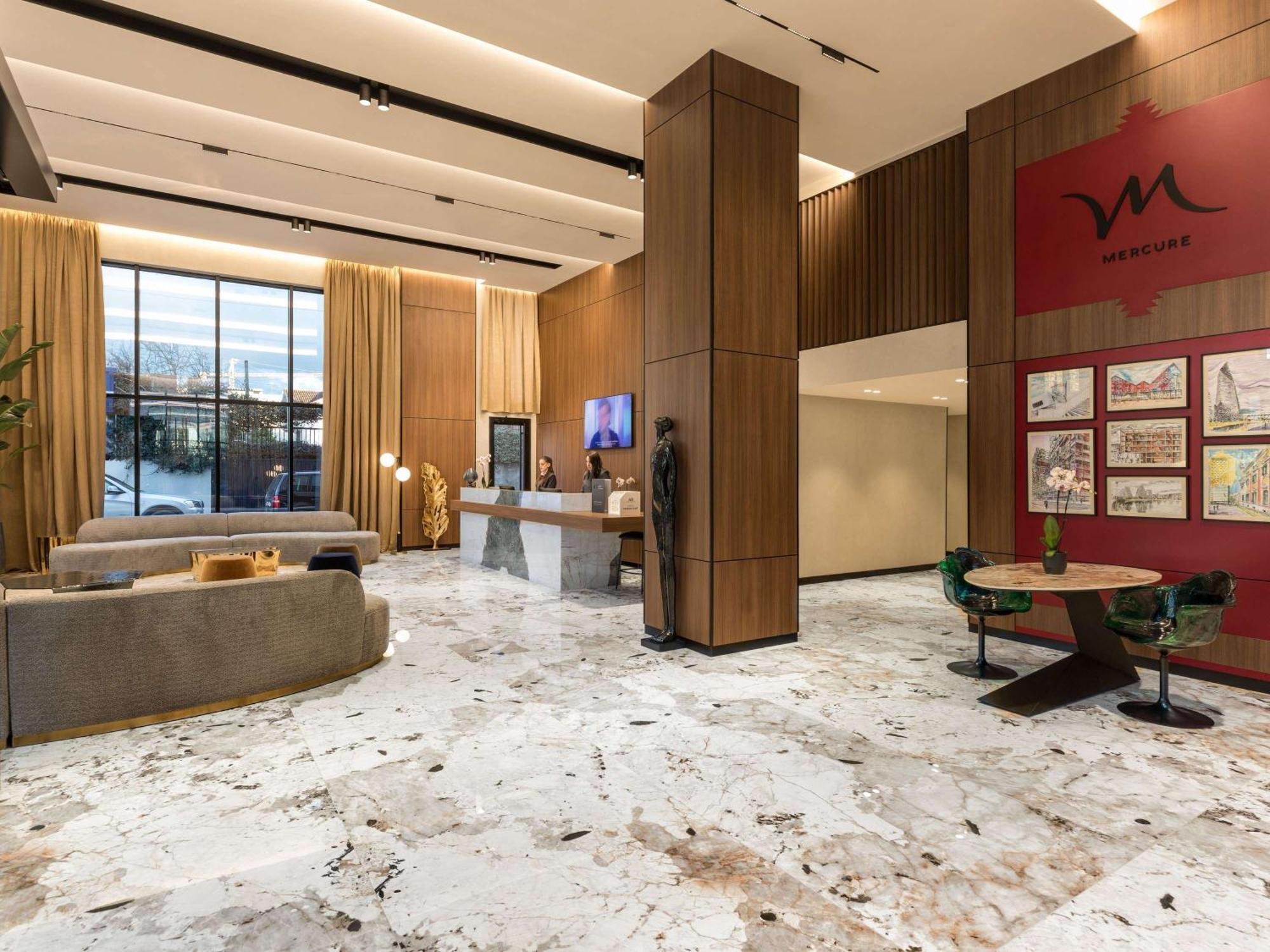 Mercure Tiranë Luaran gambar