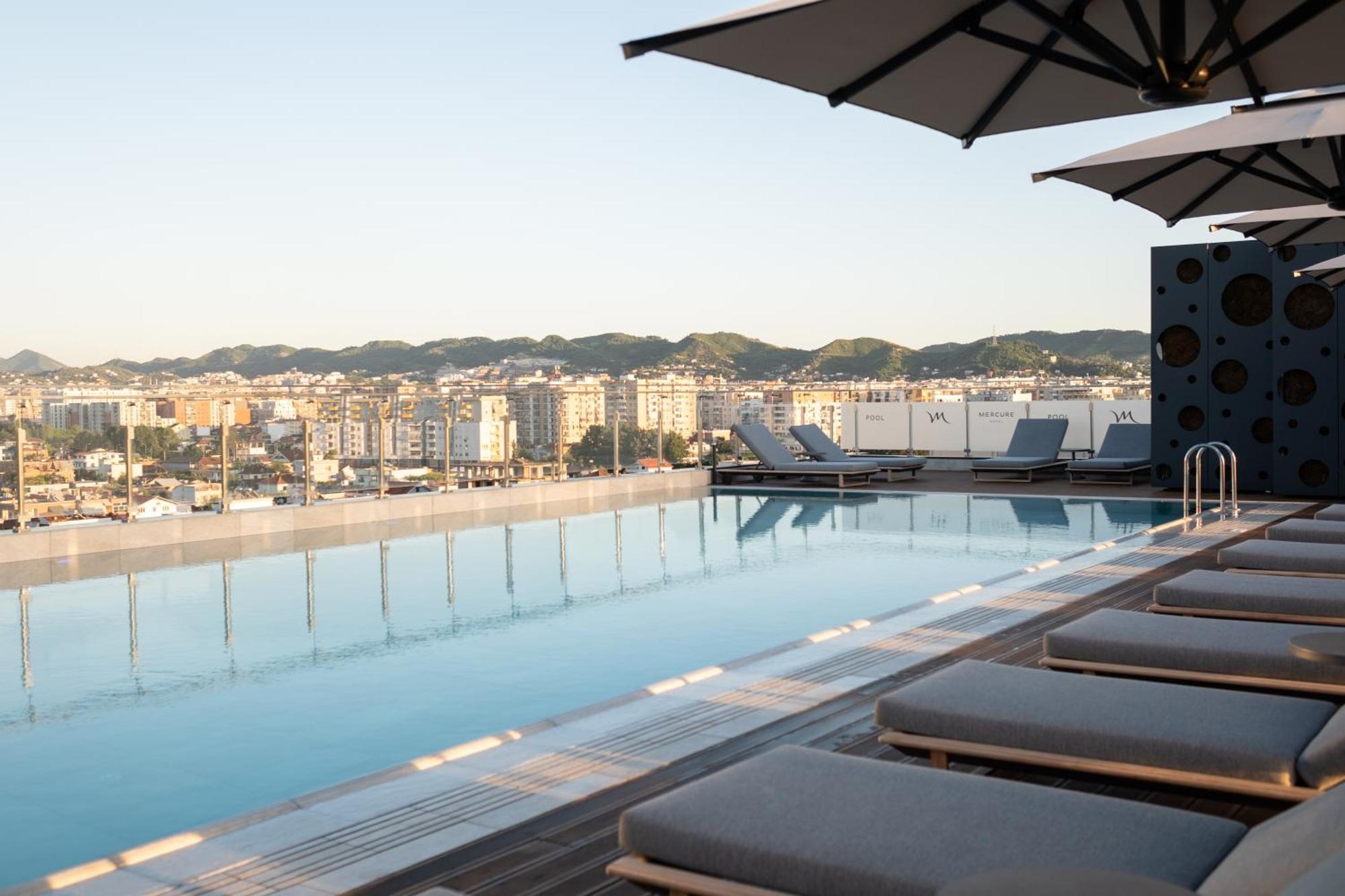Mercure Tiranë Luaran gambar