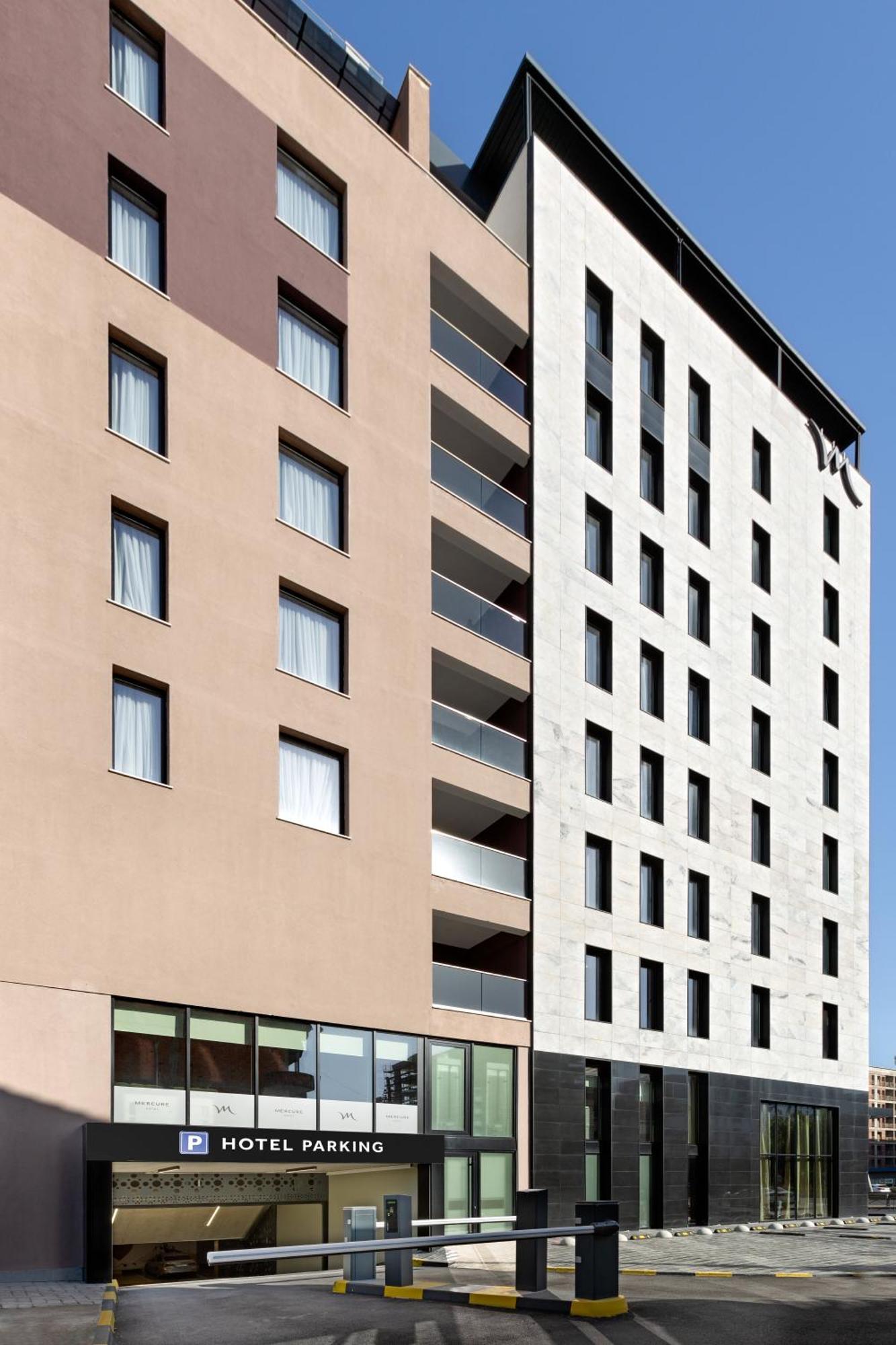 Mercure Tiranë Luaran gambar