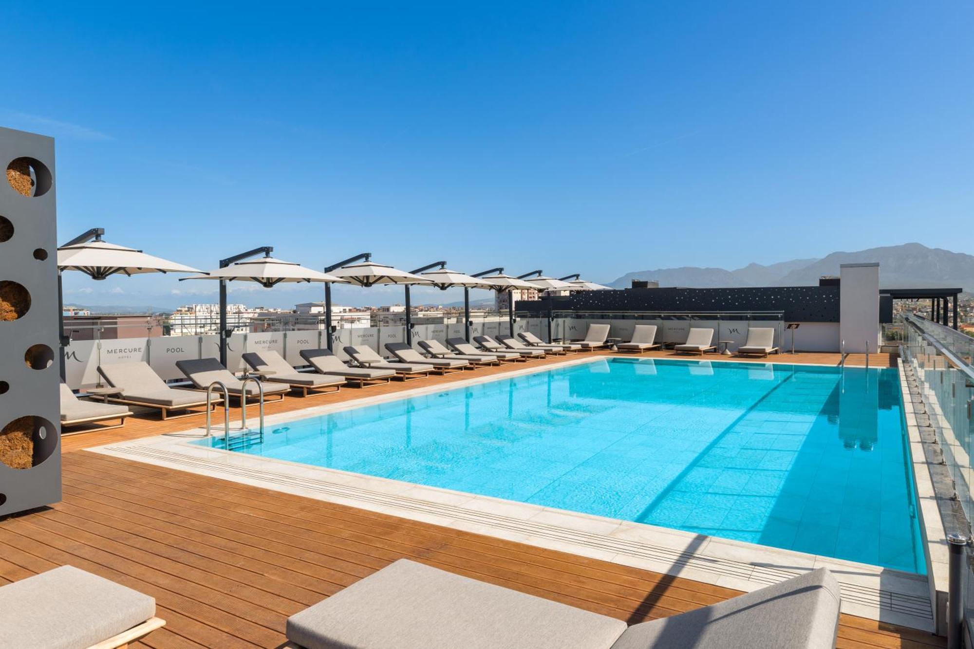 Mercure Tiranë Luaran gambar